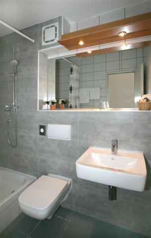 Hotel Lindenstrasse Neuenhagen bei Berlin Ngoại thất bức ảnh