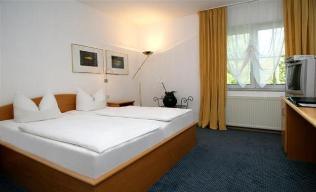 Hotel Lindenstrasse Neuenhagen bei Berlin Ngoại thất bức ảnh
